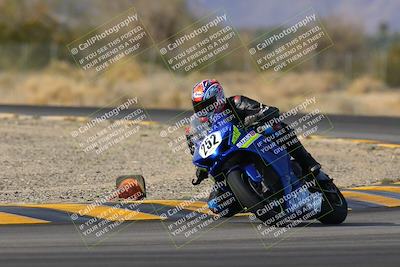 media/Dec-17-2022-SoCal Trackdays (Sat) [[224abd9271]]/Turn 7 Set 1 (1125am)/